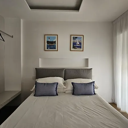 Be Your - Riviera Guest house